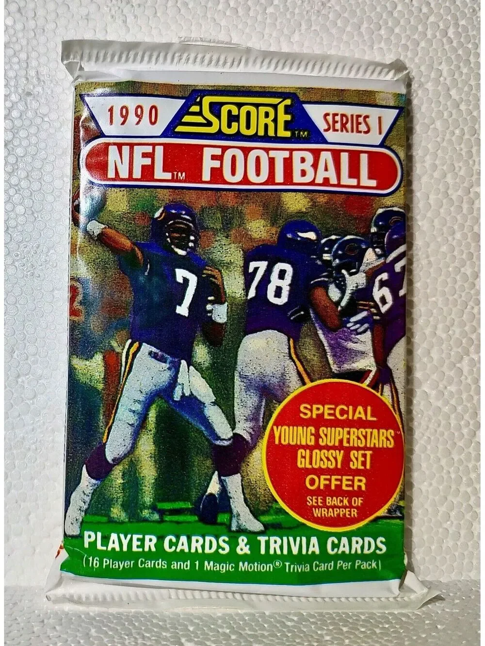 1990 Score NFL Football Card Pack Series 1 - Factory Sealed, New - 16 Cards